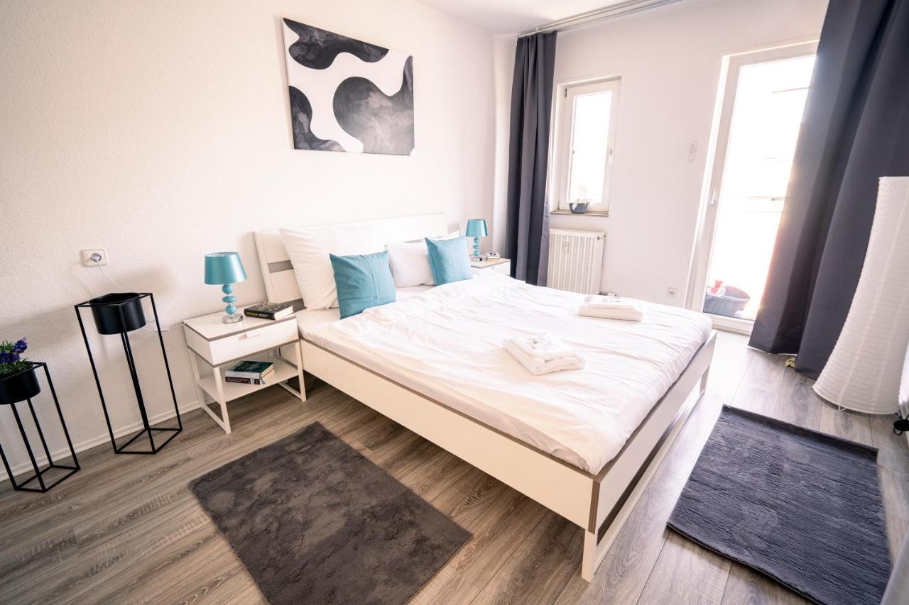 - 5 Min To Hbf Apartment